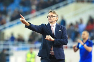 HLV Troussier trở lại dẫn dắt đội huyền thoại Nhật Bản trong trận đấu từ thiện